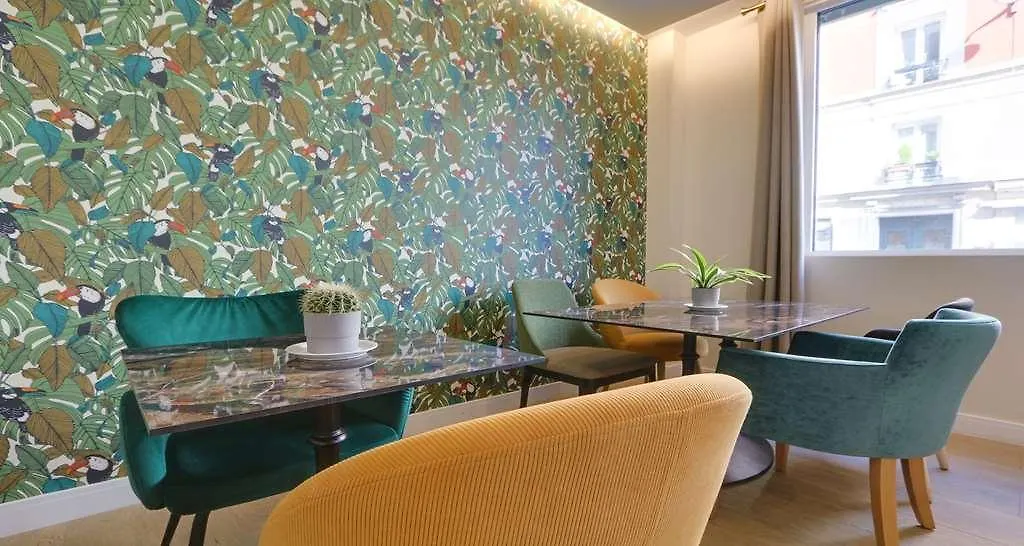 Hotel Apolonia Paris Montmartre, Sure Hotel Collection By BW
